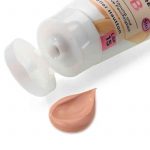 كريم بي بي للبشرة الفاتحة بمعامل حماية من الشمس SPF 15