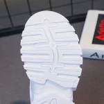 أحذية رياضية كاجوال مريحة بلون موحد للفتيات